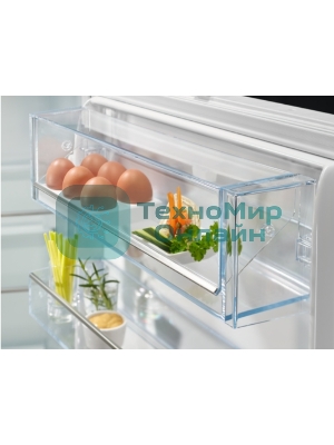 Встраиваемый холодильник Electrolux ENP7TD75S, комбинированный No Frost, Размеры ВxШxГ [мм]: 1884x696x549, сенсорное управление с символьным дисплеем, Динамическая система охлаждения в холодильной камере, система охлаждения в морозильной камере - No Frost, крепление дверцы на направляющих, A++ класс энергопотребления, Большой ящик на телескопических направляющих, MultiSpace, Flexi shelf, Инверторный компрессор