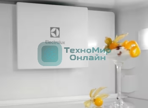 Холодильник встраиваемый ELECTROLUX ENT6MD19S3 комбинированный No Frost (морозильная камера), электронное управление, полезный объём: 269 л (207 + 62 л), перенавешиваемые двери, складная полка, полка для вина, лоток для яиц, 54x54.9x189.5 см