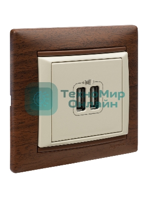 Розетка 2-ая USB 774170 Legrand Valena Сл. кость