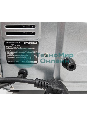 (Из ремонта, рабочий, гарантия 7 дней, Б/У, вмятина на корпусе, потертости) Мини-печь Hyundai MIO-HY077 30л. 1500Вт серебристый