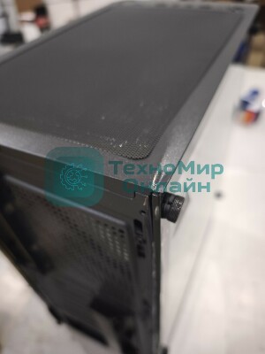 (Поврежденный товар) Корпус MidiTower Zalman N4 черный [См.описание!]
