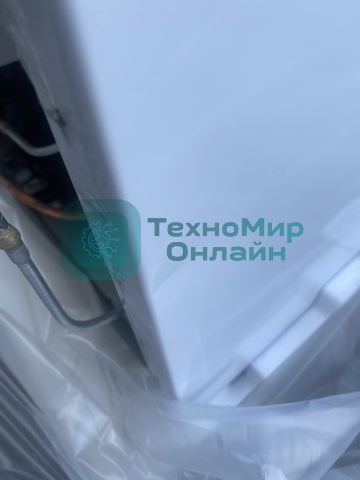 (Поврежденный товар) Холодильник Beko B3R0CNK362HW белый [См.описание!]