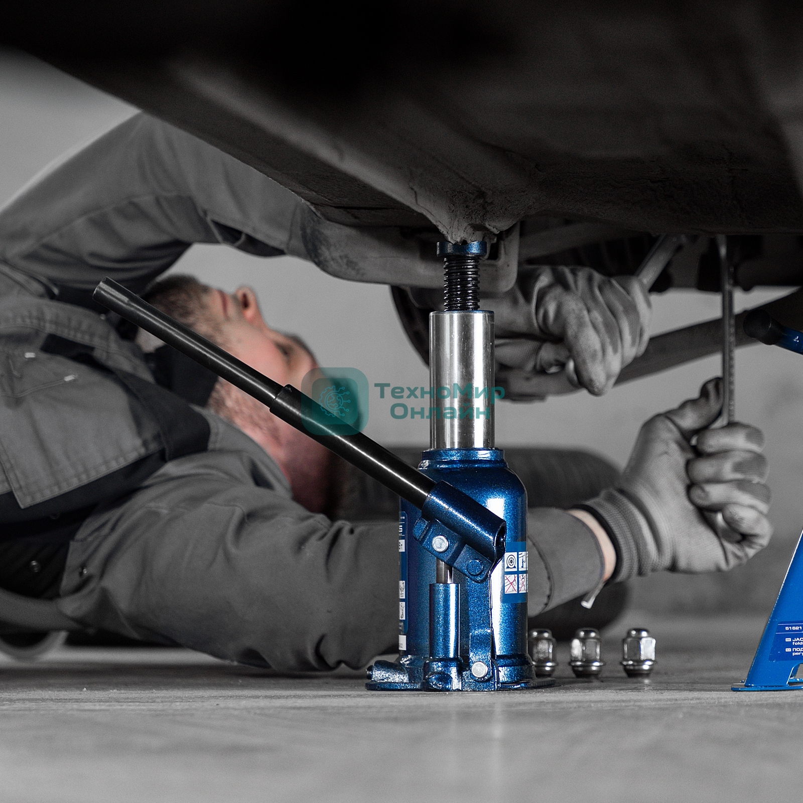 Домкрат гидравлический бутылочный телескопический Stels 6 т, подъем 180-410 мм