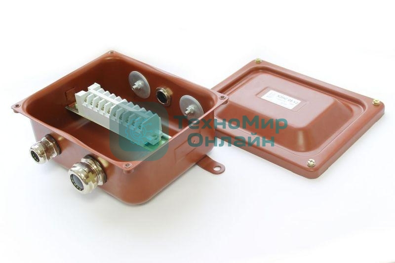 Коробка КЗНС-08 УХЛ1.5 IP65 с латунными сальниками ЗЭТА zeta30314